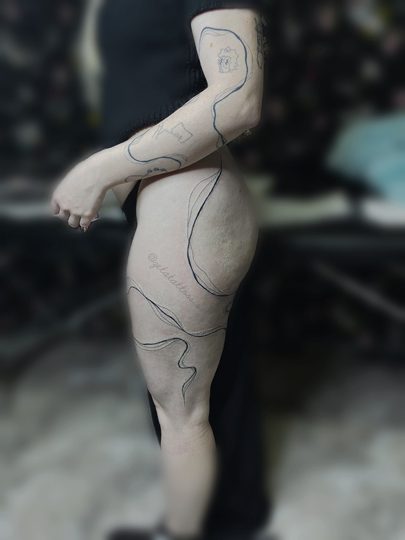 Líneas abstractas de cuerpo